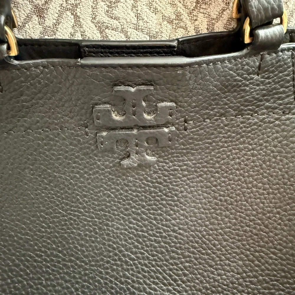 Tory Burch McGraw Small Carryall Bag in Black Pebbled Leather